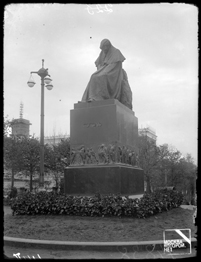 Памятник Н.В. Гоголю, впоследствии «сосланный»