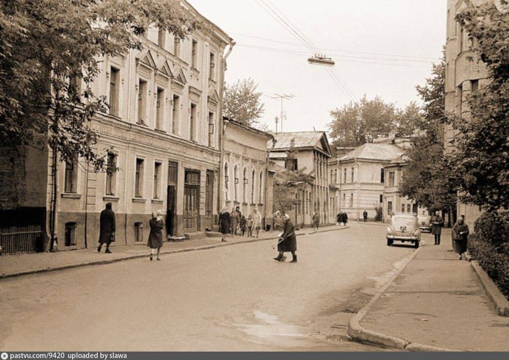 Переулок сивцев вражек фото