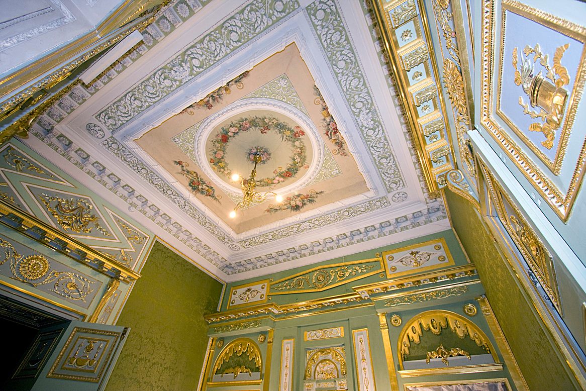 Золотые комнаты Демидовского дворца