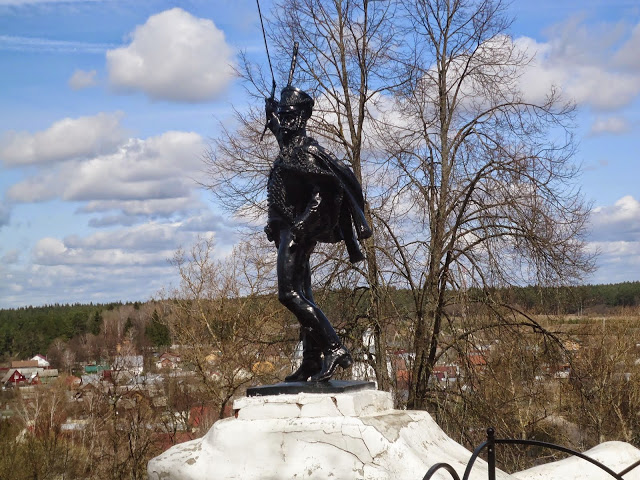 Памятник генералу Дорохову, фото Нины Мезенцевой.JPG