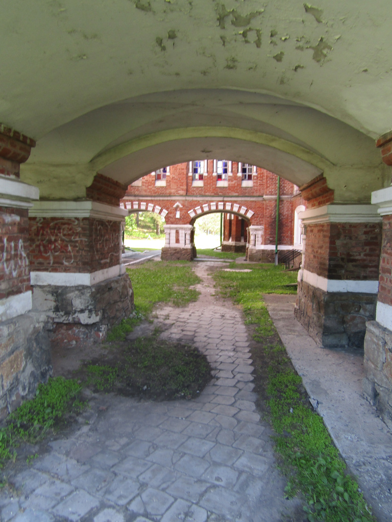 Юрино, замок Шереметевых, фото В. Азаровой