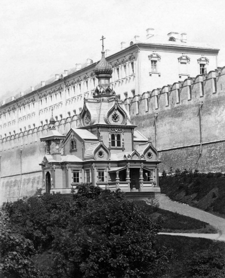 Деревянная церковь, переехавшая в Рыжево