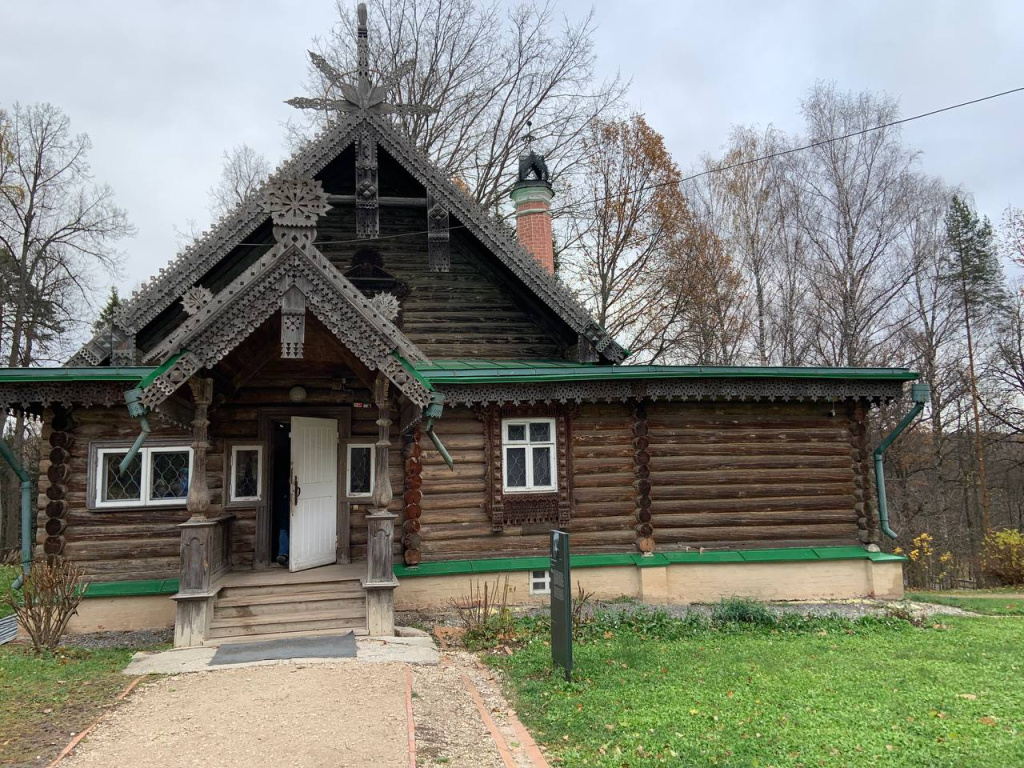 Абрамцево, фото Екатерины Щербаковой, октябрь 2024 года