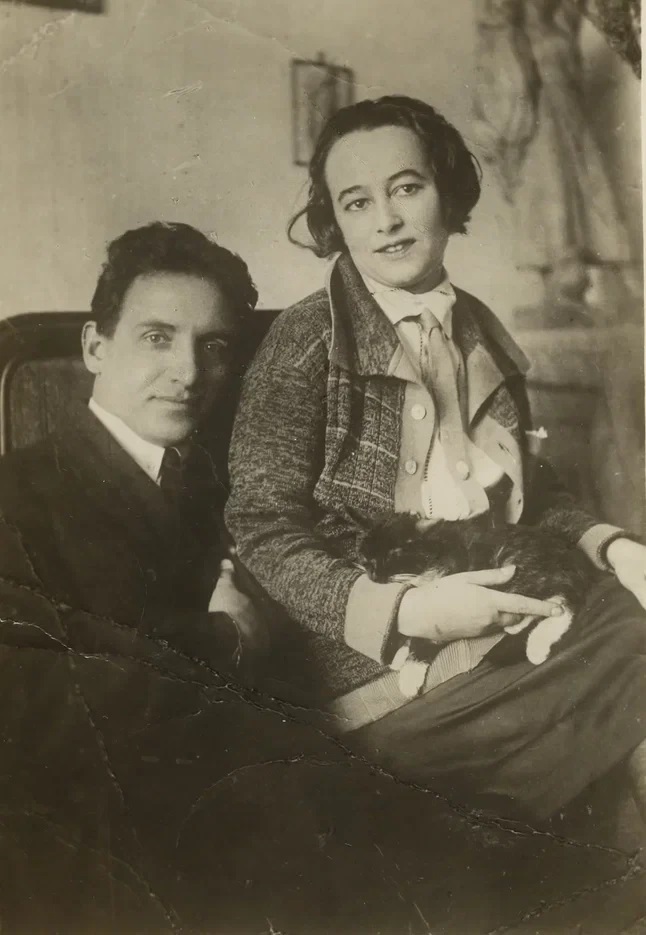 Сергей Кольцов и Александра Кольцова-Бычкова, 1928–1932.jpg