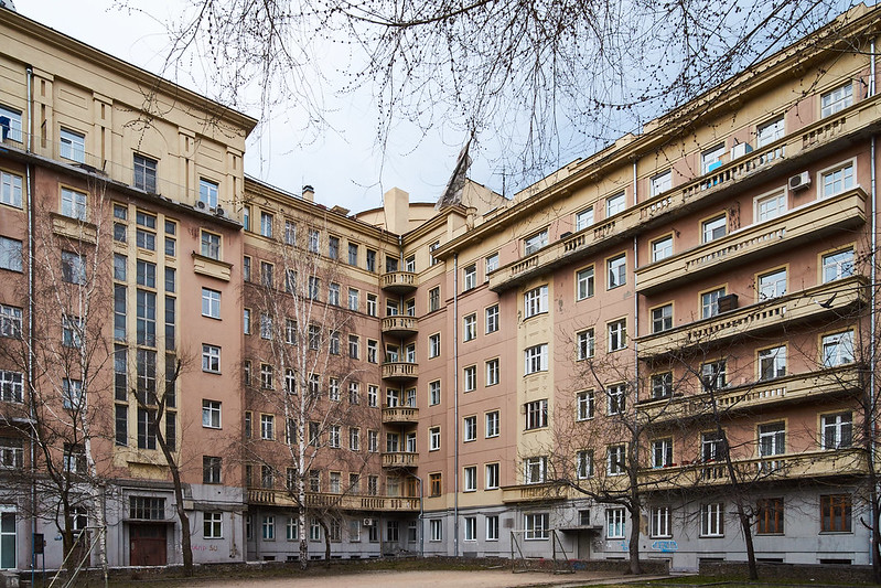 100-квартирный дом Облисполкома, фото Николая Васильева