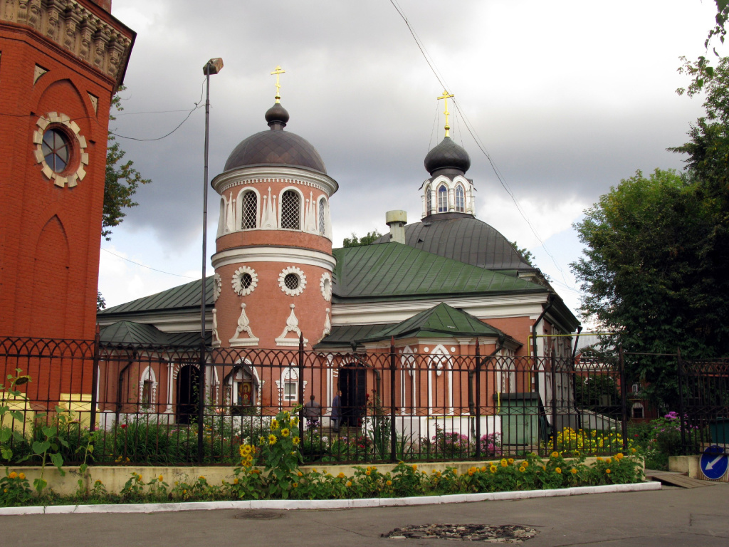 Храм Святителя Николая на Преображенском кладбище
