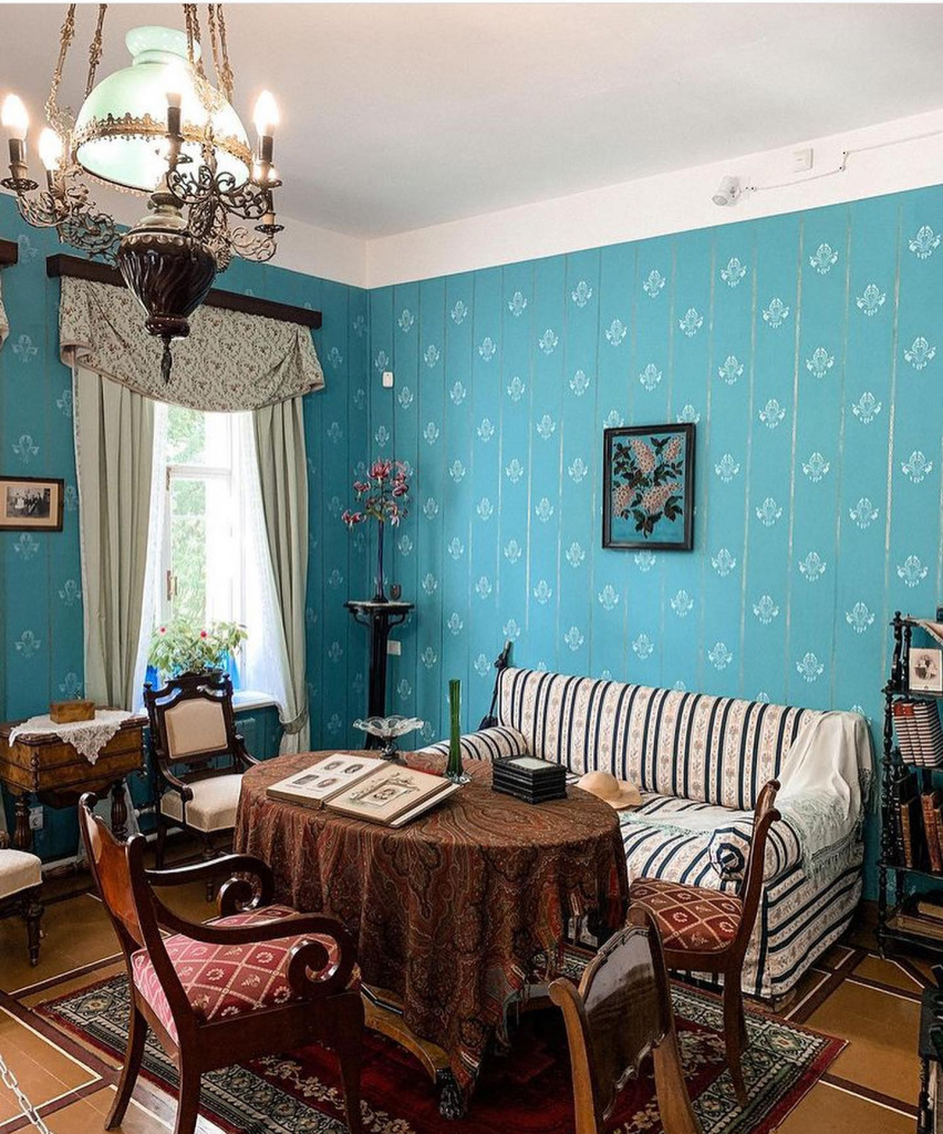 Интерьеры в Шахматово, фото музея