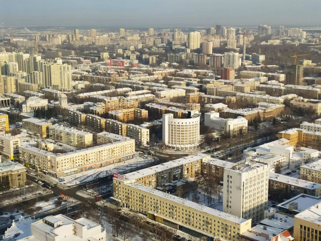 Панорама с видом гостиницы Исеть, фото Д. Москвина