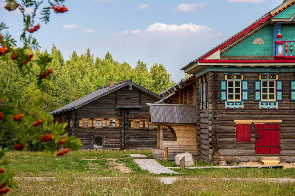 Cеменково, музей деревянного зодчества.jpg
