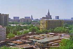 О блошином рынке, Тишине, богемной тусовке и московских Грузинах