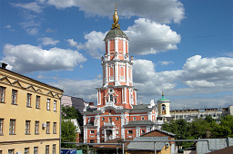 Проходные дворы и переулки у Чистых прудов